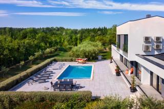 Martincic residence - 5 stars luxury with pool heating on 4000m2 - Rakalj - 4