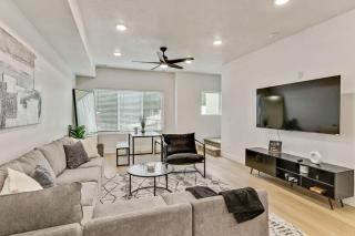 3 Mins to DT Lux Townhome 2 Car Garage King Bed - Salt Lake City - 9