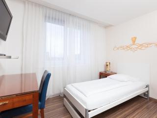 Swiss Star Marc Aurel - Self Check-In - 4