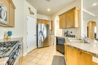 Home with Game Room Near Zion National Park! - Hurricane - 2