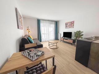 Studio Wi-Fi et balcon, très bien situé - 2