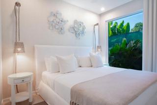 Palm Grove Villas - Saint James - 1