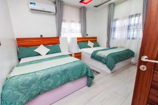 Plum Royal Estates - Penthouse Suite - Haatso - 2