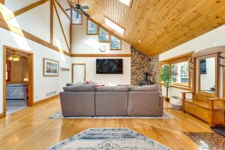 Walk to White Lake State Park Gem with Ski Locker! - Chocorua - 7