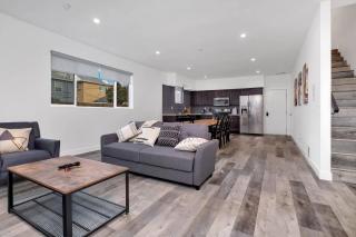 Luxury 3 BR Home Near Hollywood Prime Location - Los Angeles - 6