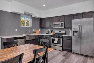 Luxury 3 BR Home Near Hollywood Prime Location - Los Angeles - 0