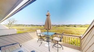 Getaway to the Beach 2 Bdrm Villa with Amenities - 6