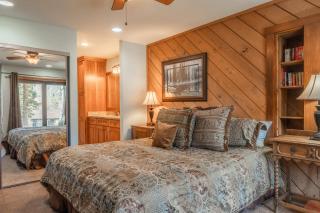 Snowcreek #482 - Updated ! 3 Bedroom + Loft, 2 Bathroom, Sleeps 10! - Mammoth Lakes - 1