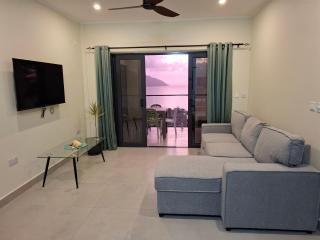 Tropical Secrets Holiday Apartments - Victoria - 3