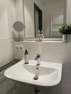 Modernes City-Apartment Nähe Uniklinikum und Zentrum - Augusta (Augsburg) - 8