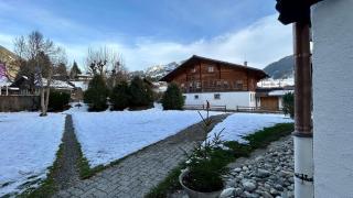 Gstaad Luxurious flat with terrace stunning views - 7