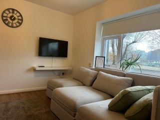 31 Canal Apartments, Canal View -Temple Meads - Bristol - 3