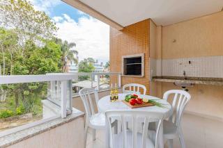 Apartamento a poucos metros da praia de Bombinhas - 0