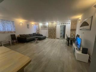 Appartement proche centre Colmar parking public gratuit - Colmar - 0