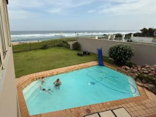 Lady Ellen Umhlanga Beach House - Durban - 1