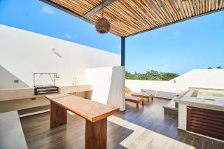 Jungle Penthouse with 2 Pools and Private Rooftop Terrace - 0