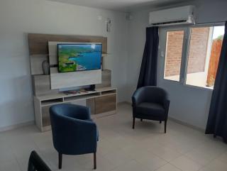 CASA quinta ""LUZ AZUL"" con pileta, galeria, impecable , doble aire, WIFI - Santa Rosa - 3
