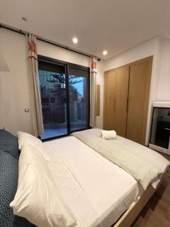 Ideal home away from home - - 8