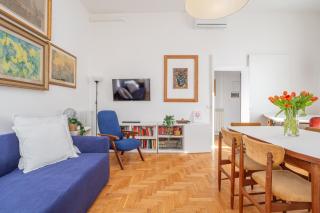 Elegantis Des Artistes Apartment - 1
