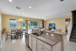 Veranda Home, 8br, 6 en-suites, Lake View,POOL/SPA - Kissimmee - 7