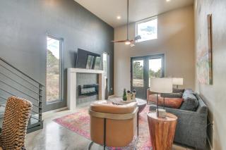 Modern Mtn-View Designer Home in Medicine Park - Medicine Park - 7