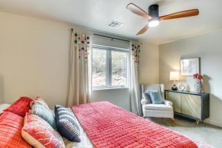 Modern Mtn-View Designer Home in Medicine Park - Medicine Park - 3
