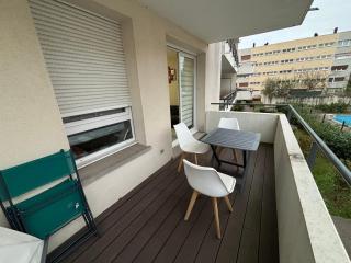 F2 rénové lumineux dans résidence avec balcon et parking - Talange - 3