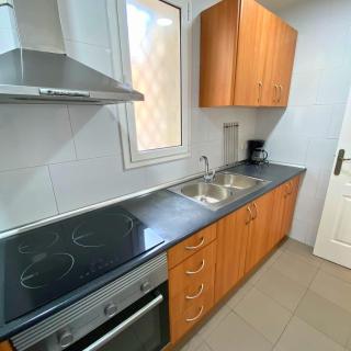 Cozy 3-Bedroom Apartment in Poblenou, Ideal for 4 Guests and Close to Public Transport - Barcelone - 9
