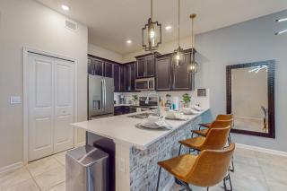 Good Vibes Retreat - 2