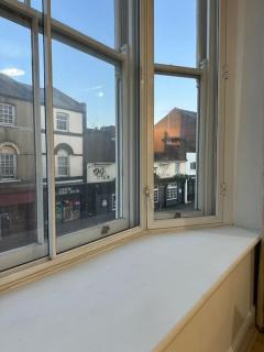 Spacious 2BDR Flat City Centre - Wolverhampton - 4