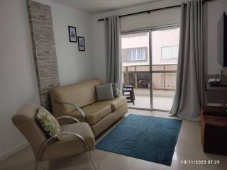 Apartamento quadra mar - 8