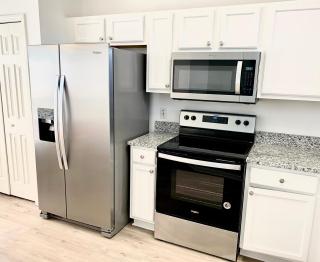 LB4707AW 3 Bedroom Villa with pool and game room - 7