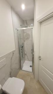 Bolzano 2-Room Central Mountain View, WiFi Netflix AC Lift - Bolzano - 3