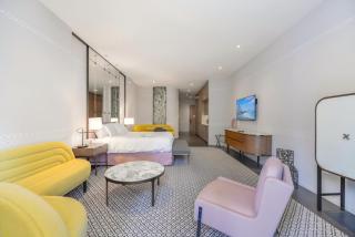 Luxurious King Suite W Pool at SLS Brickell - Miami - 4