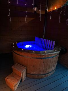 Domek z Jacuzzi w Cenie -Solina - Łobozew - 9