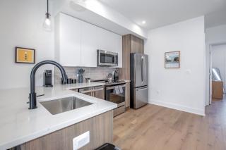 Capitol Hill Suites - 1