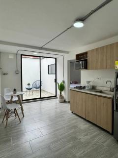 Dream apt close to Unicentro - spacious - with AC - Medellín - 0