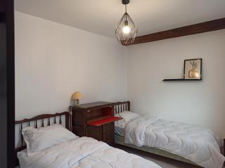 Logement entier entre LAVAL et Sablé sur Sarthe - Meslay-du-Maine - 6