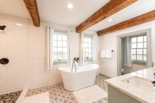 The Mohawk Valley House - 4 suite boutique hotel renamed - Bellmead - 4