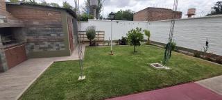 Casa EL HORNERO 1 con cochera en gran Mendoza - 1