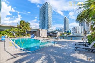 Escape to Beachwalk Resort in Chic Apartment - 9