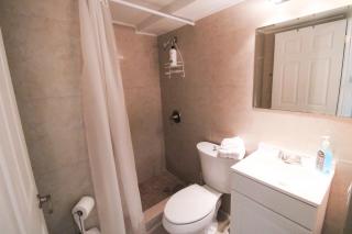 Castle L5 Oceanview Double-loft with pool, beach access, gym. tennis, free parking! - 4