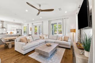 Golf Cart-Private Pool and Hot Tub-Close to Beach - Santa Rosa Beach - 2