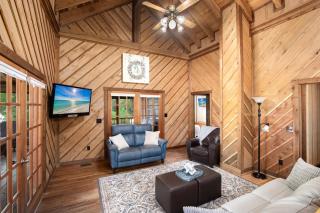 Walk to Seaside and Beach, Great Porch, Parking! - Santa Rosa Beach - 9