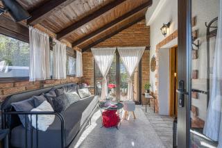 Romantic Haven with Hot Tub - Happy Rentals - 6