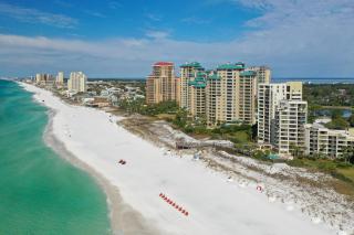 Pet Friendly - Near Resort Amenities - Twelfth Hole - Destin - 0