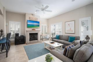 Community Pool, Hot Tub and Beach - Beach View - Destin - 5