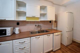Spacious basic home in the city center - Budapest - 7