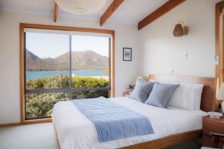 Zephyr House - Coles Bay - 4