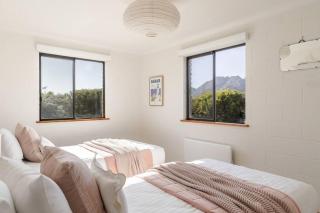 Zephyr House - Coles Bay - 1
